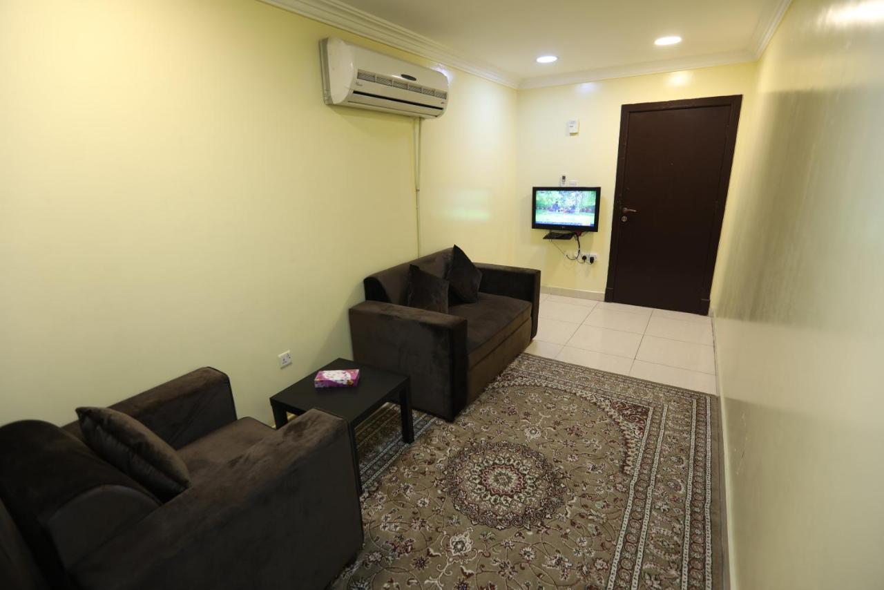 Al Eairy Apartment- Dammam 3 Al Mubarakiyah Exterior foto